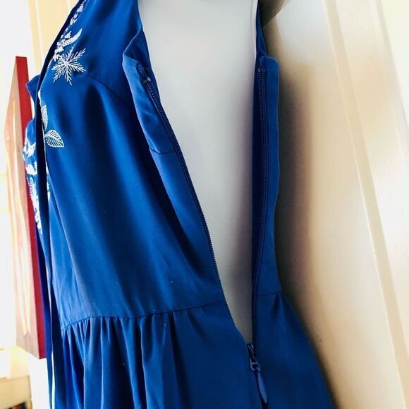 NWOT Bebe Blue High Waist Fit and Flare Embroidered Dress - Picture 10 of 16